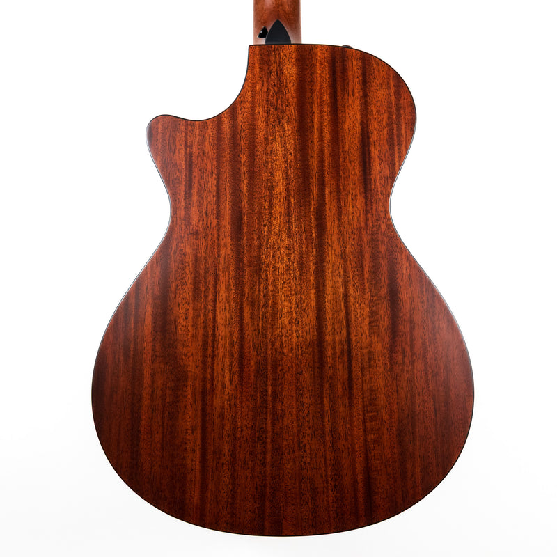 Taylor 322ce, Tropical Mahogany Top, Shaded Edgeburst