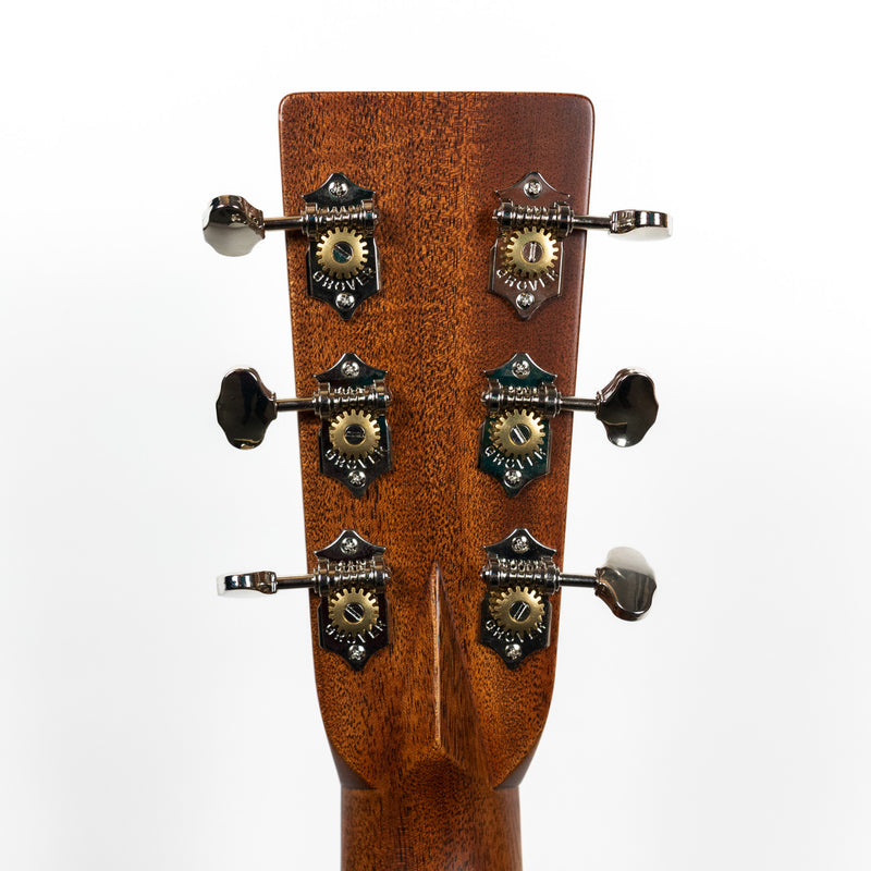 Martin D-28