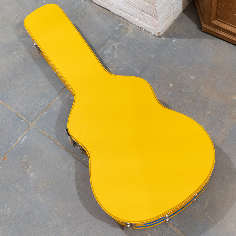 Martin 2007 000X Hippie Ltd Ed #117/200 serial #1265986 w/Yellow OHSC