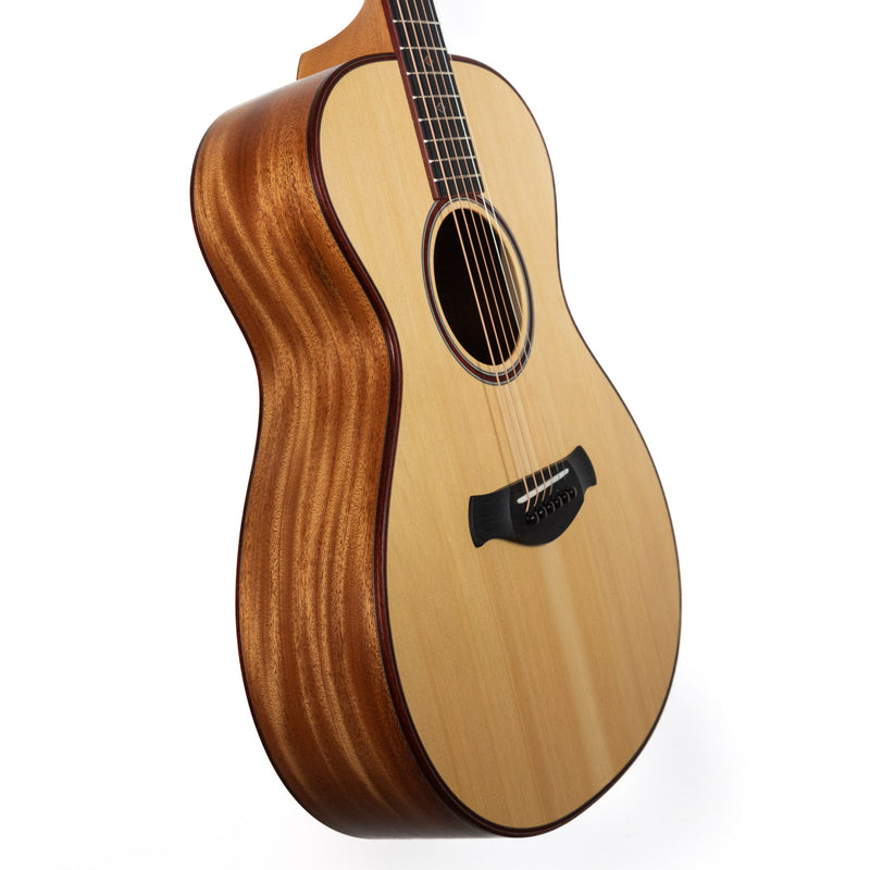 Taylor Catch Custom C12e, Port Orford Cedar / Ribbon Mahogany