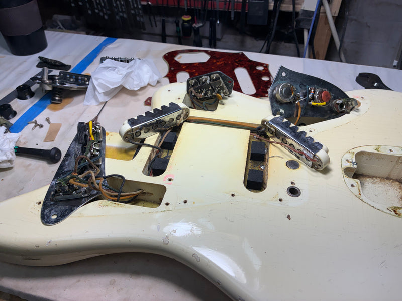 Fender 1965 Jaguar, Olympic White