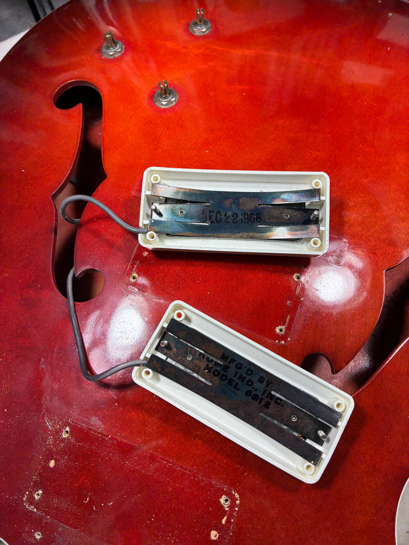 Harmony 1966 Rocket, Cherry Sunburst