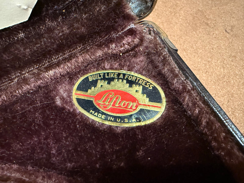 D'Angelico Early 1940s Mandolin, DeArmond Pickup