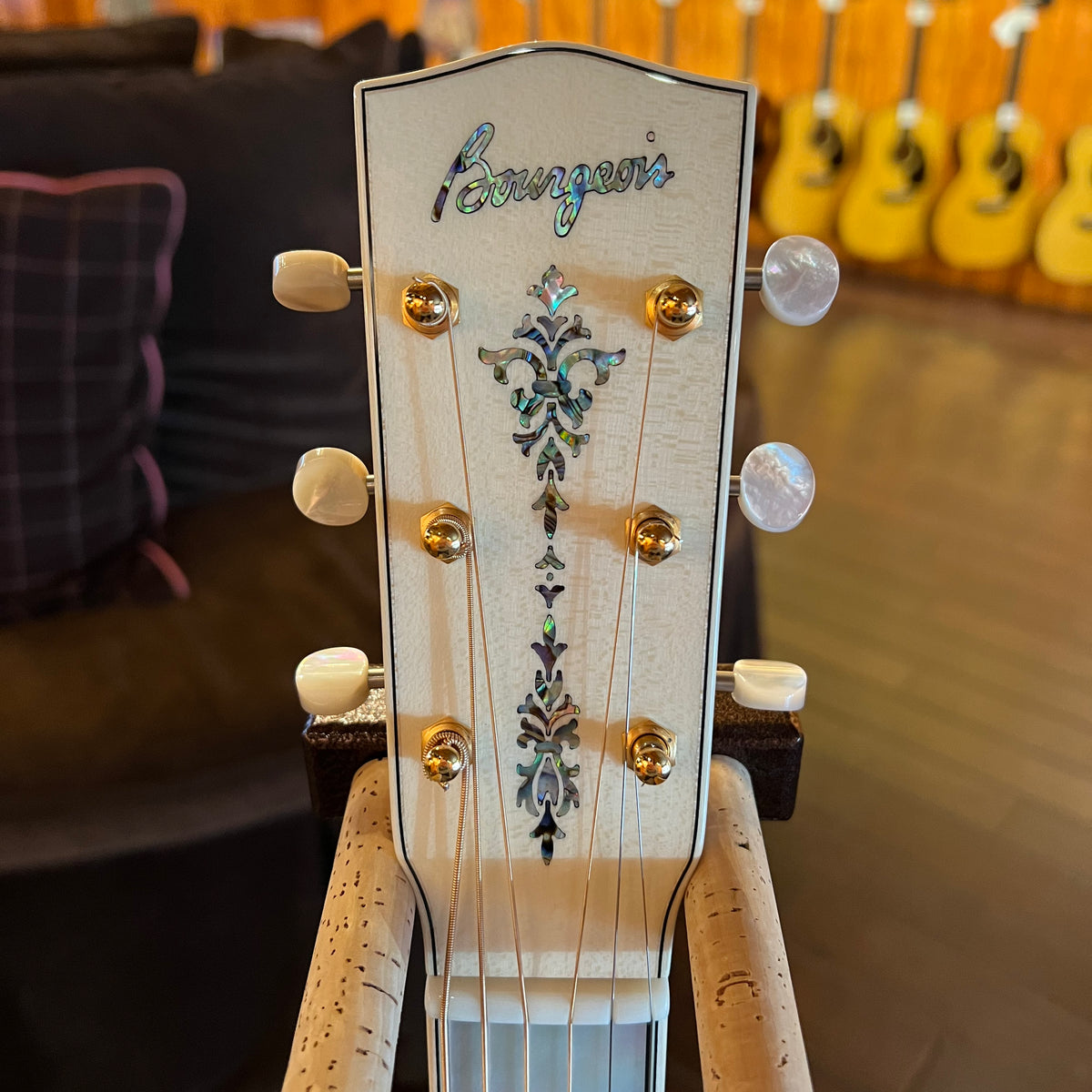 Bourgeois LDBO-14 Whyte Rabbit — Rudy's Music