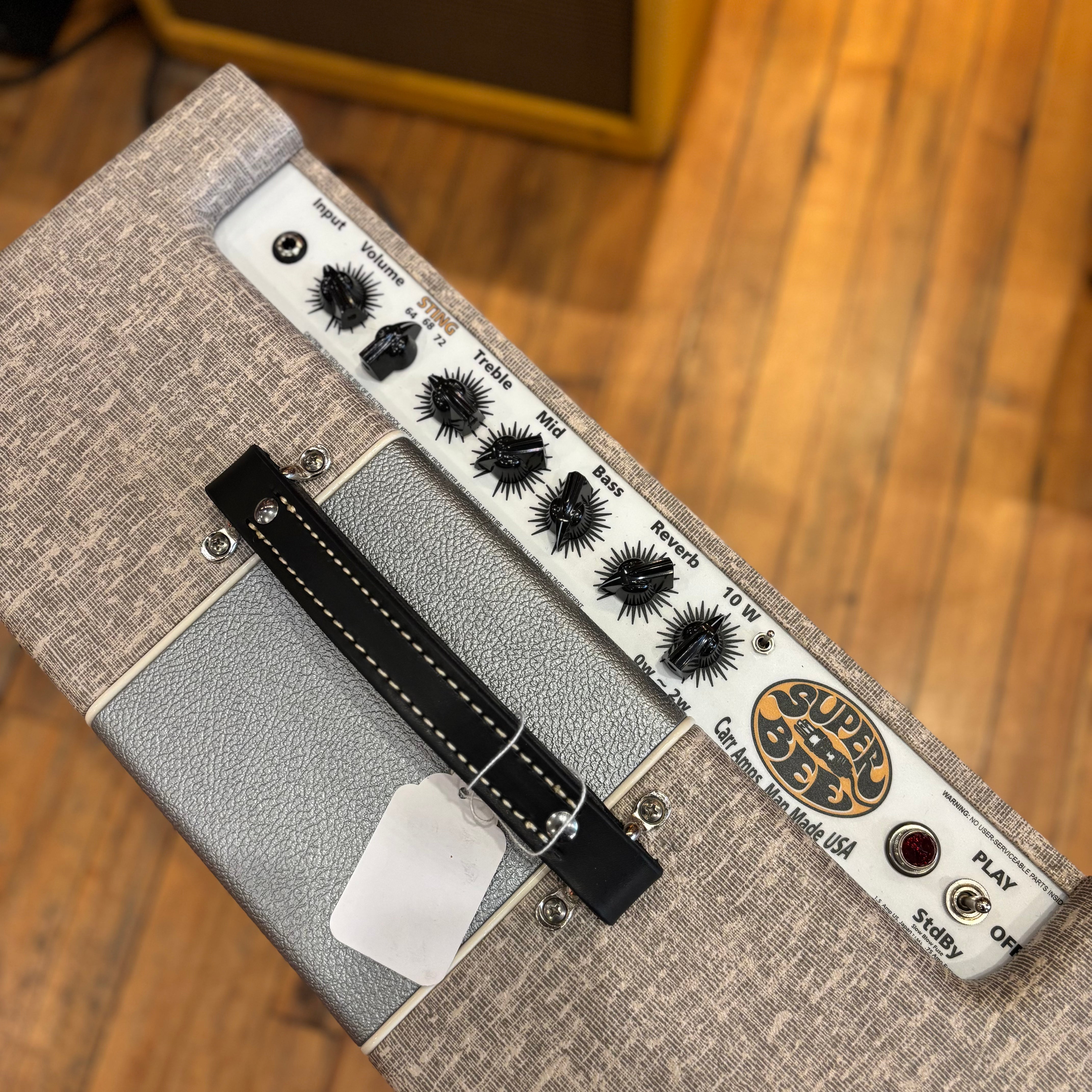 Carr Super Bee 1x12", Slub / Silver