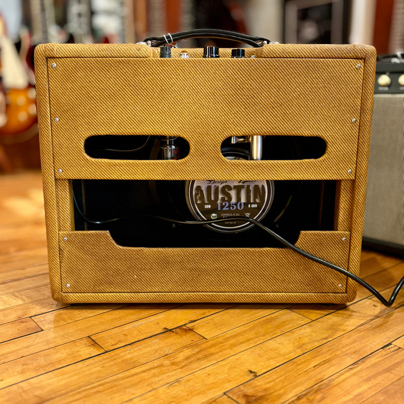 Tyler SC6, Lacquered Tweed, 6 watt, 12"