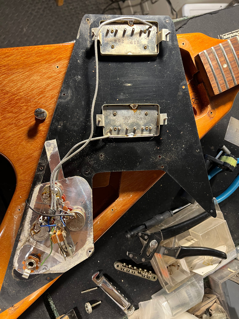 Gibson 1983 Flying V, Natural