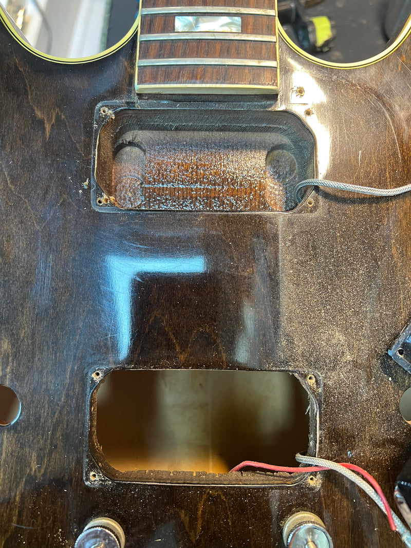 Gibson 1973 ES-150DC, Walnut