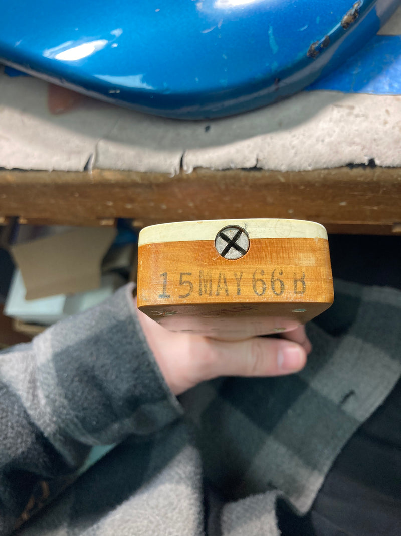 Fender 1966 Jaguar, Lake Placid Blue