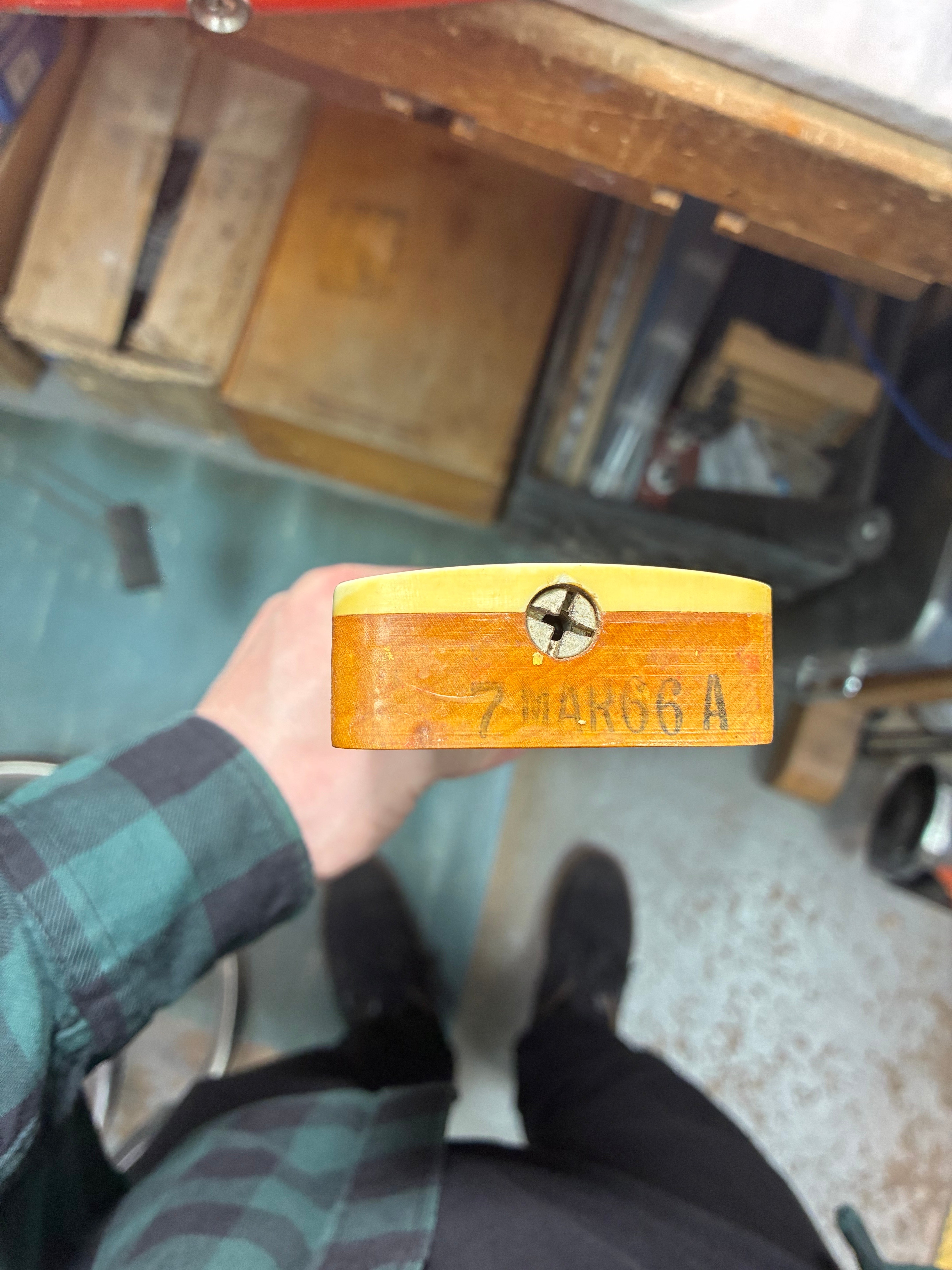 Fender 1966 Jazz Bass Fiesta Red