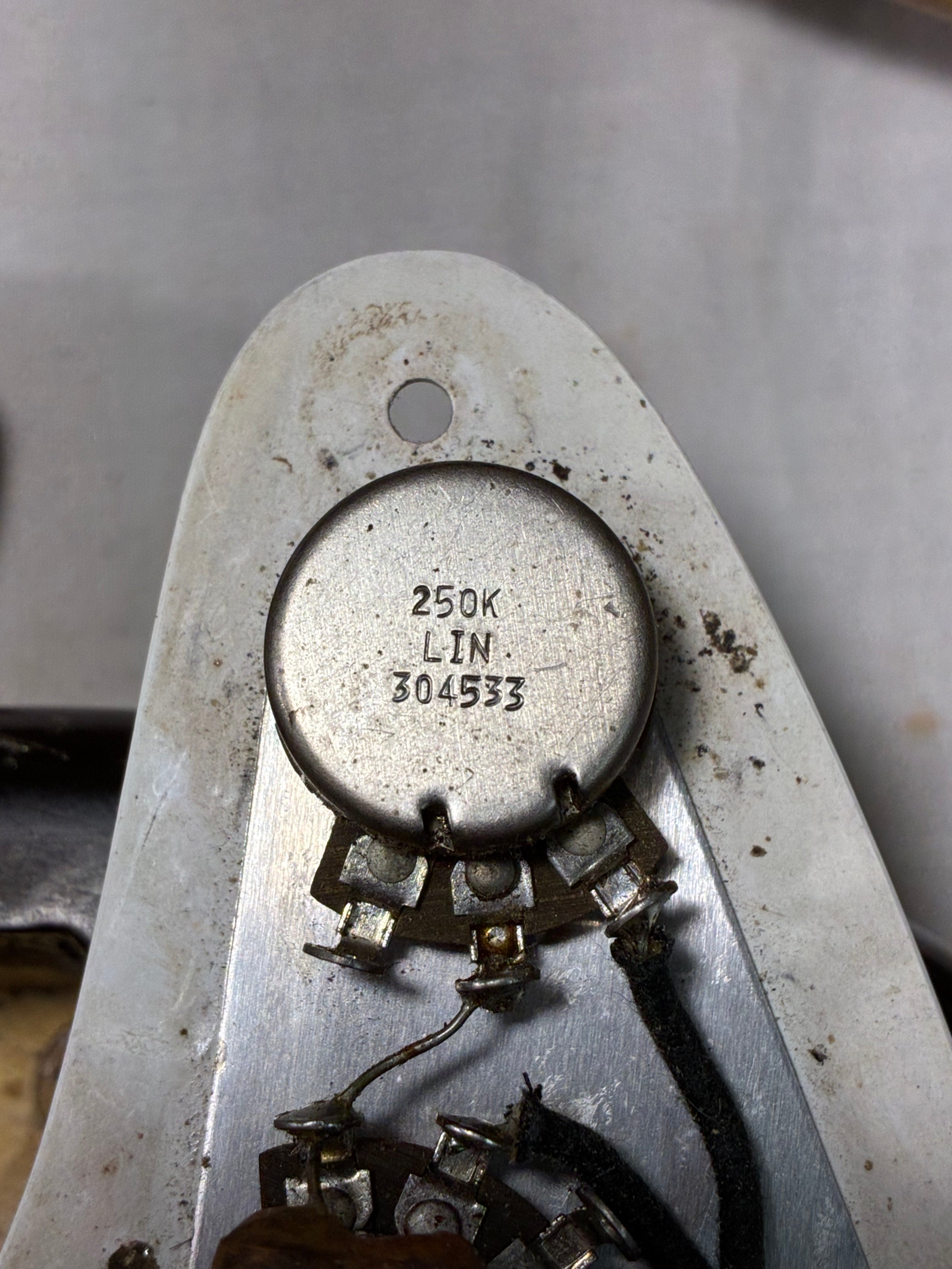 Fender 1955 Stratocaster, Refin Sunburst