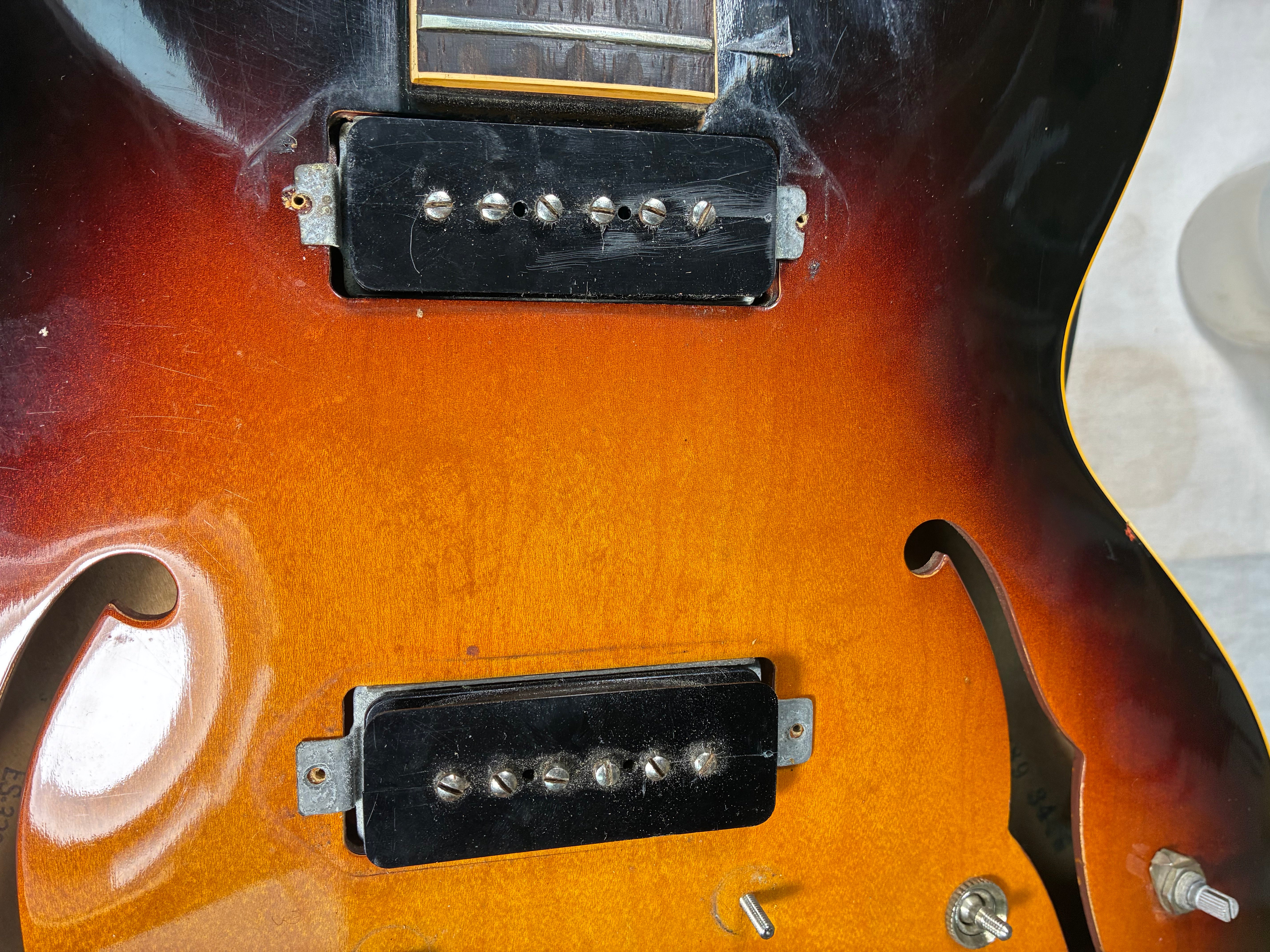 Gibson 1959 ES-330, Sunburst
