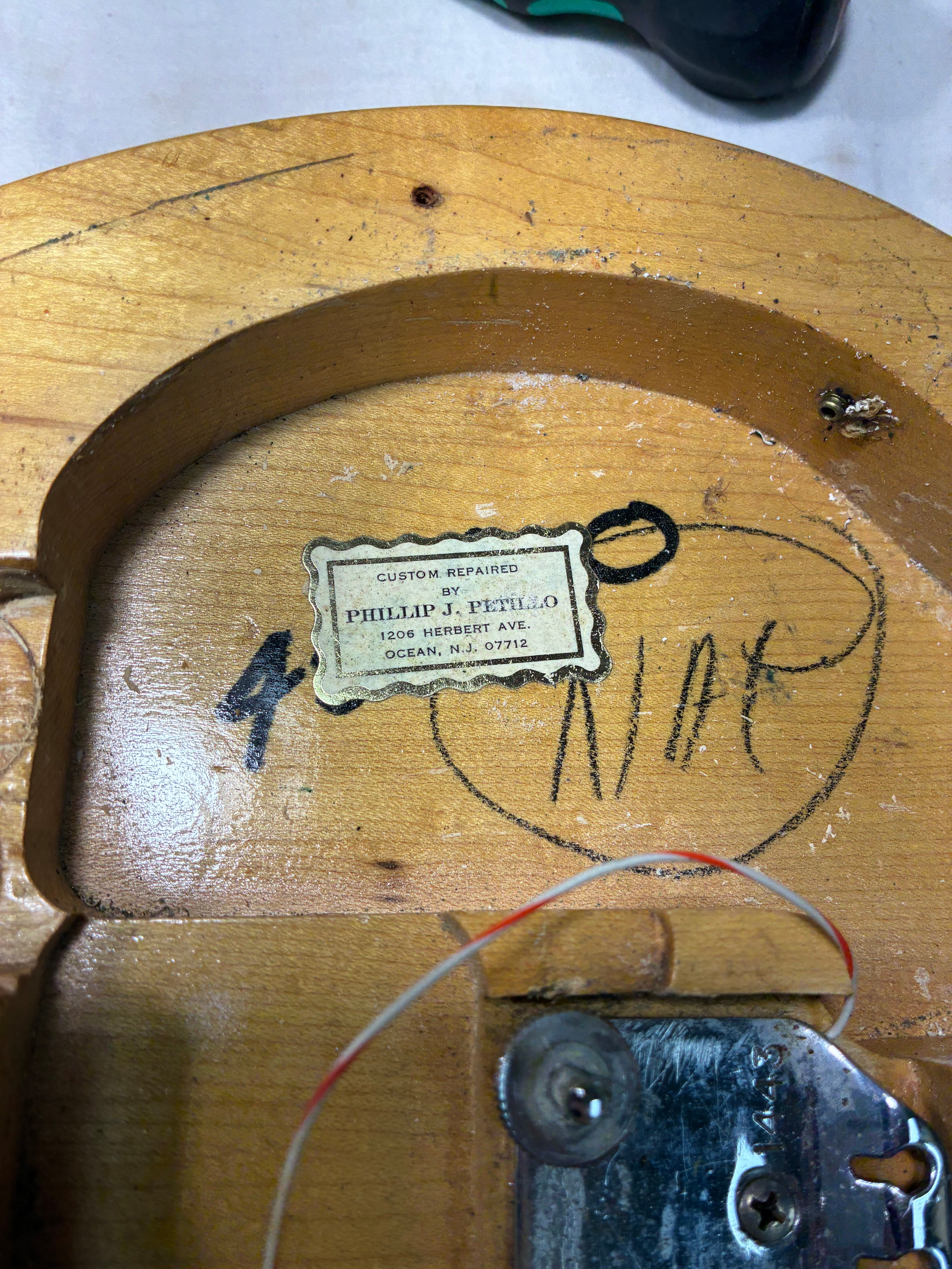 Rickenbacker 1968 450/12, Maple Glo