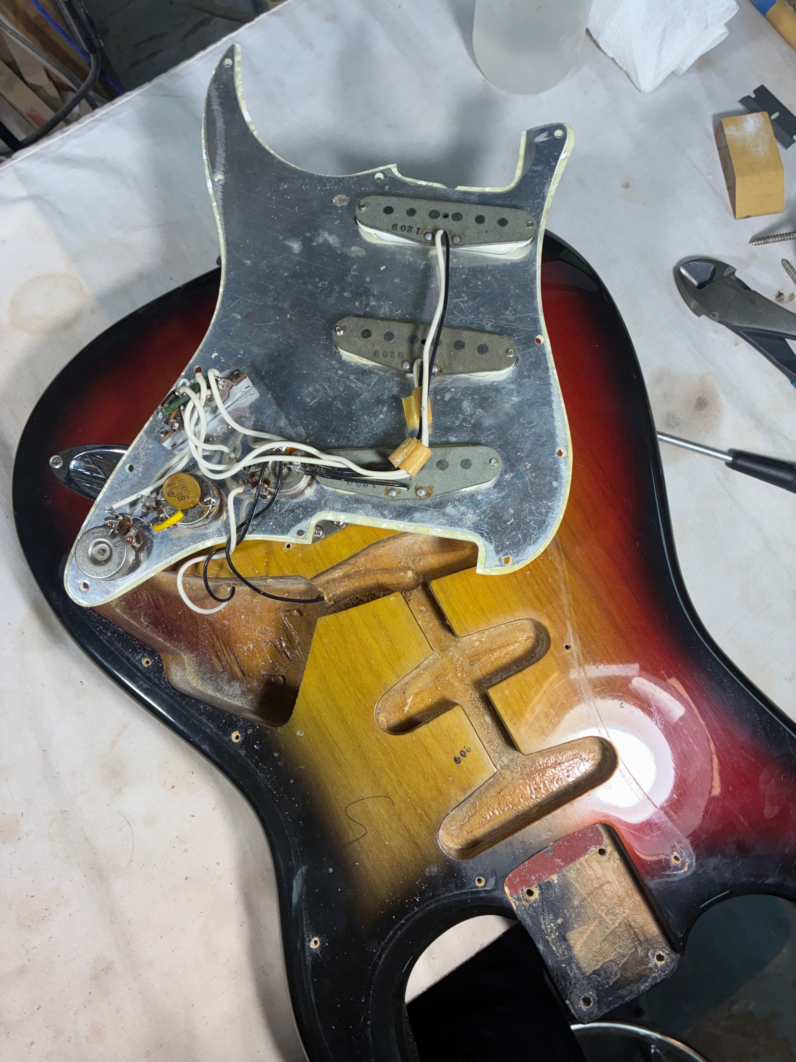 Fender 1969 Strat, Sunburst