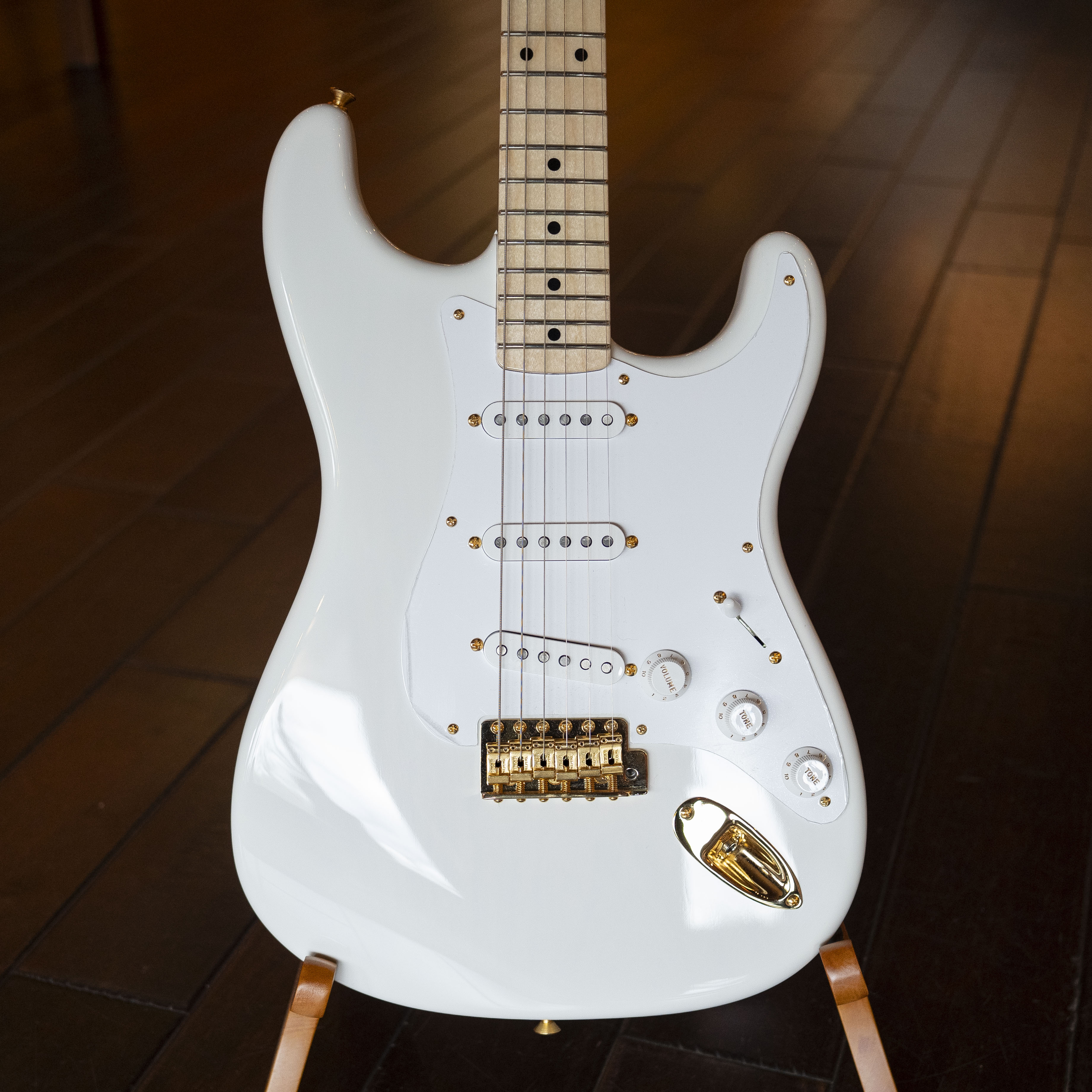 Fender Custom Shop "Rudy's 1956 'Mary Kaye' Strat" in White Blonde