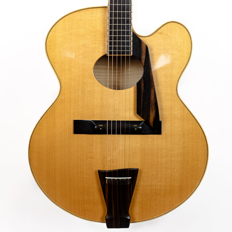 D'Aquisto 1988 New Yorker Classic, Oval Hole 18" #1204