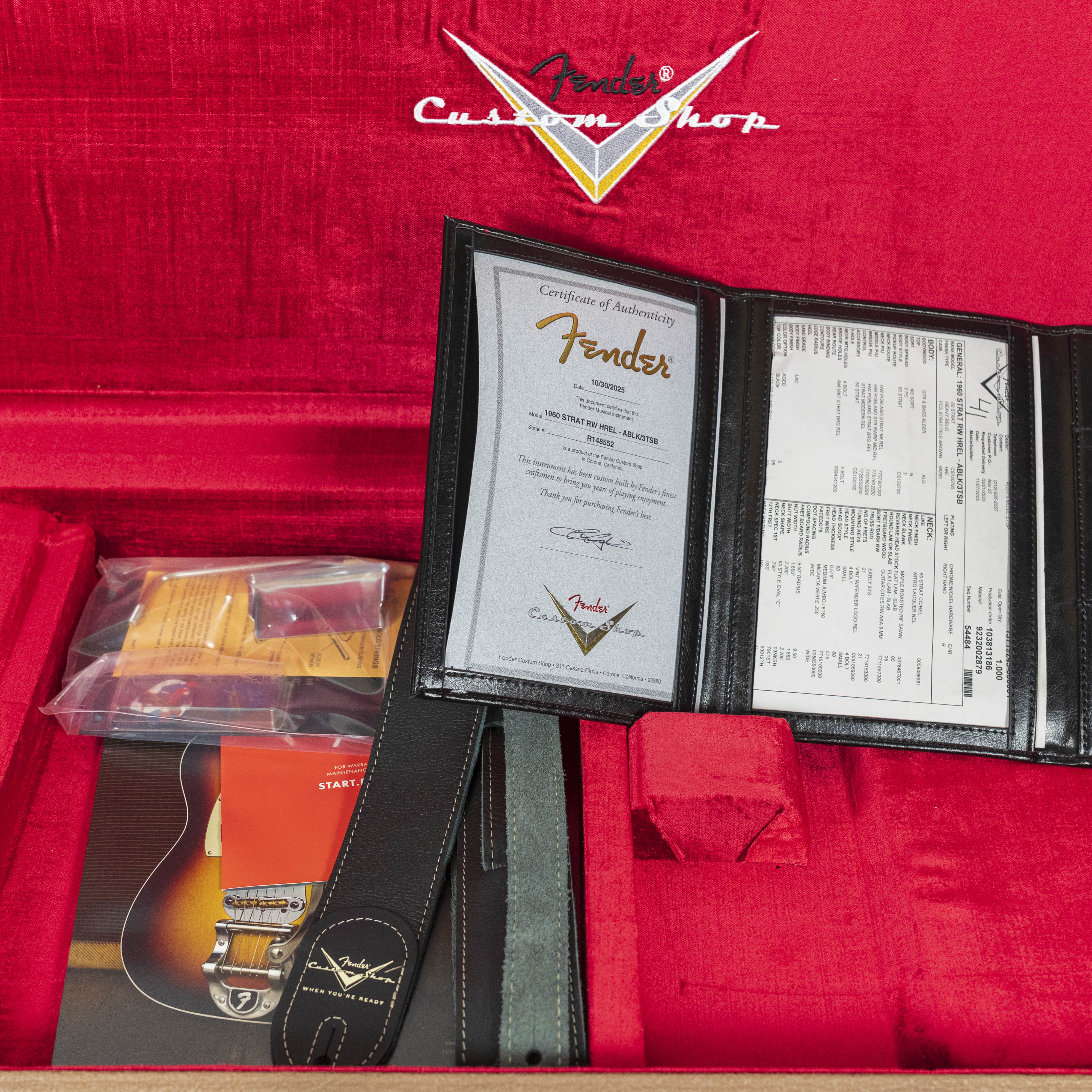 Fender Custom Shop, 1960 Strat, Heavy Relic Black Over Sunburst