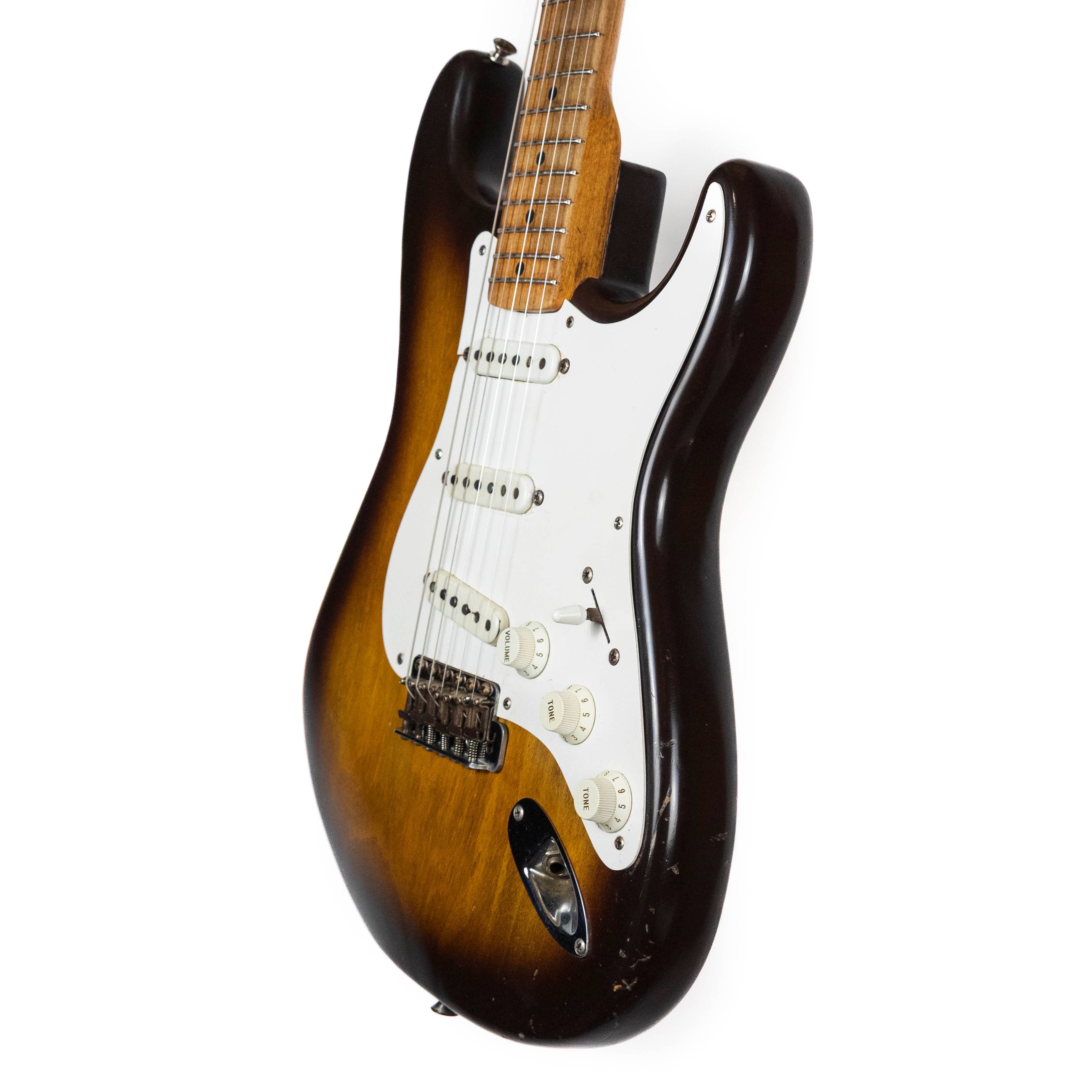 Fender 1955 Stratocaster, Refin Sunburst