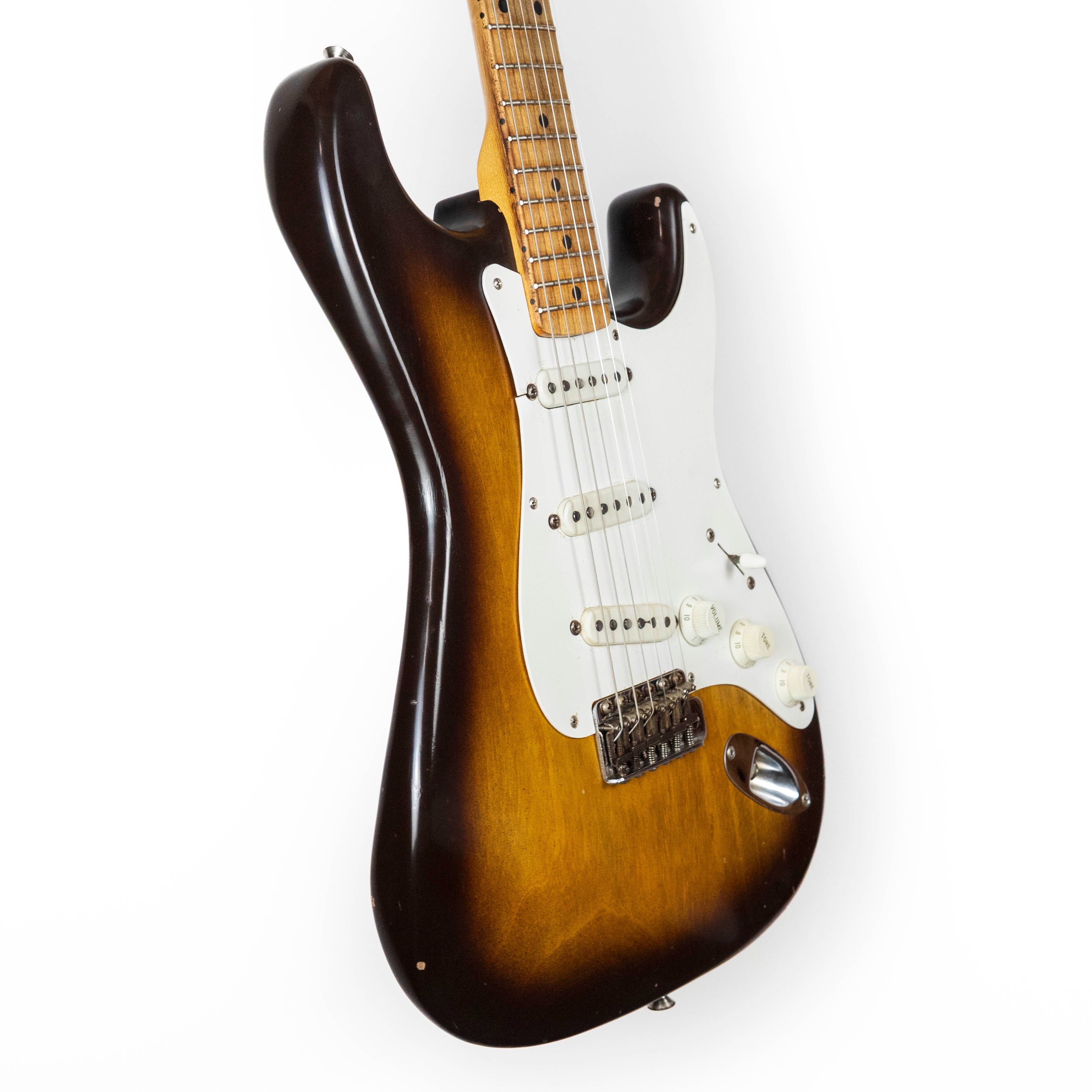 Fender 1955 Stratocaster, Refin Sunburst