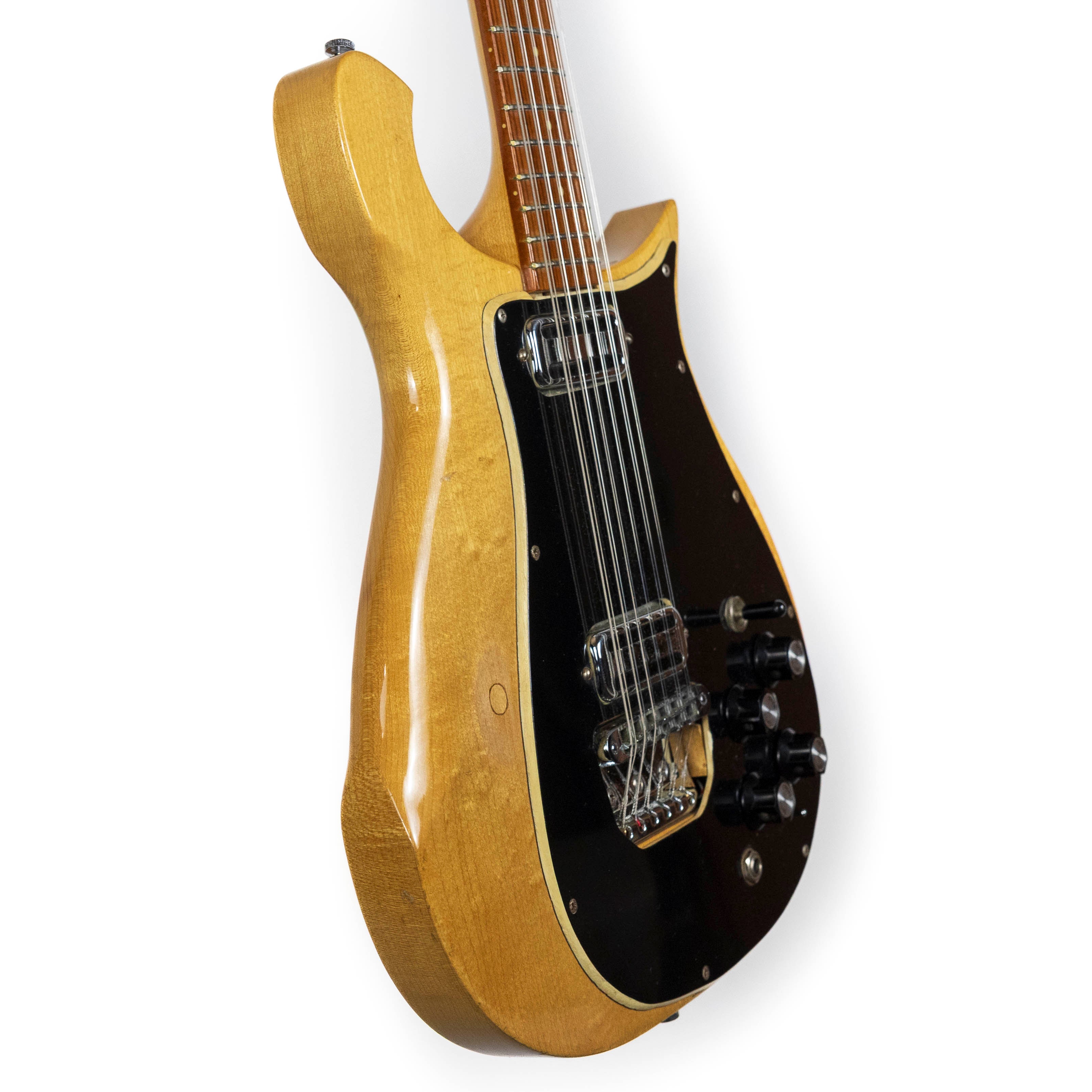 Rickenbacker 1968 450/12, Maple Glo