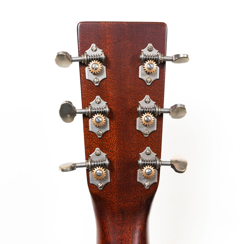 Martin Custom Shop D-18 1937, Stage 1 Ambertone