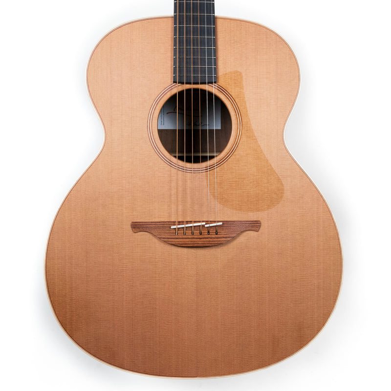 Lowden O-23 Walnut/Red Cedar