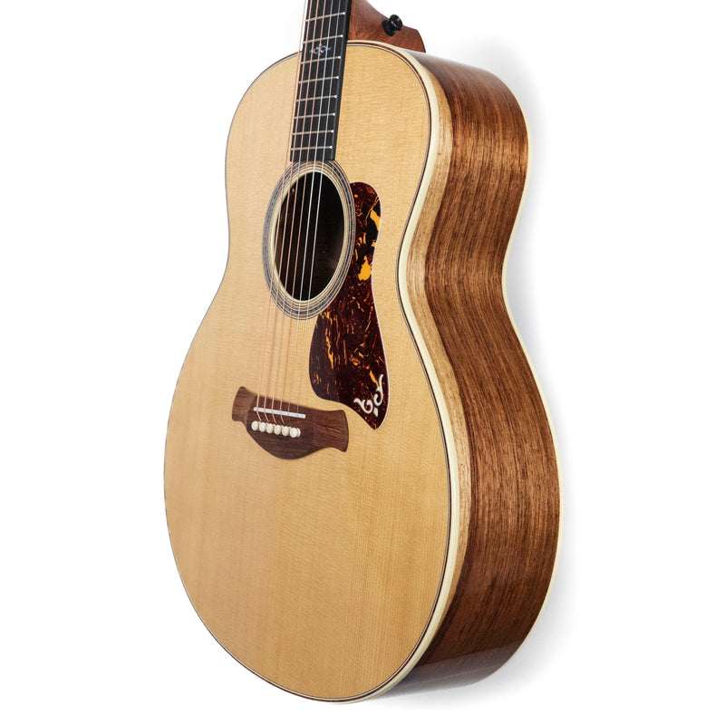 Taylor "Gold Label" 814e Spruce/Honduran Rosewood