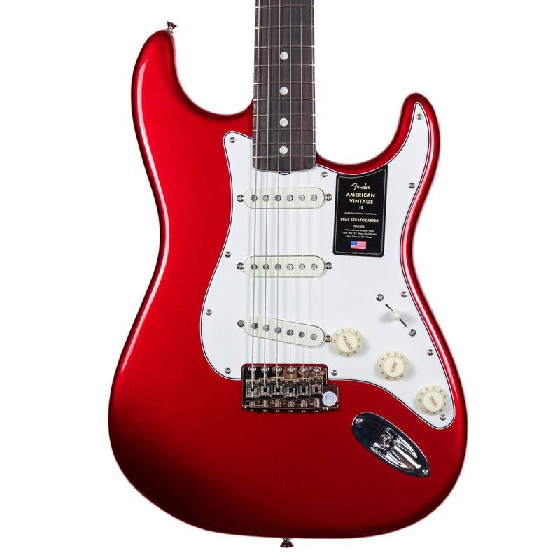 Fender American Vintage II 1965 Stratocaster, Candy Apple Red