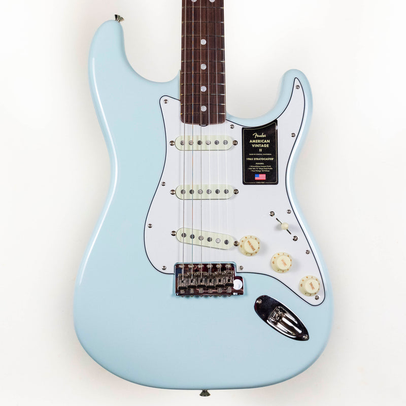 Fender American Vintage II 1965 Stratocaster, Sonic Blue
