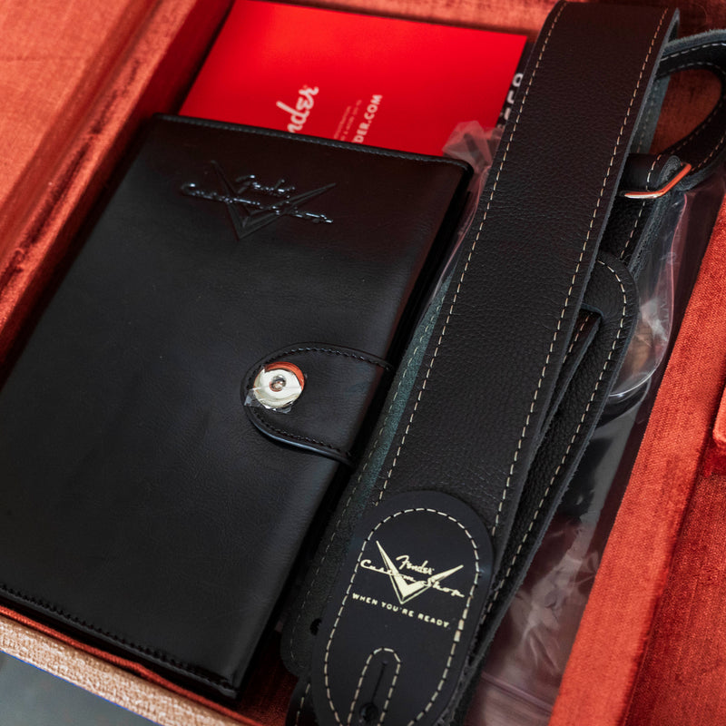 Fender Custom Shop 2024 "Rudy's 1962 Tele Custom" in Candy Apple Red