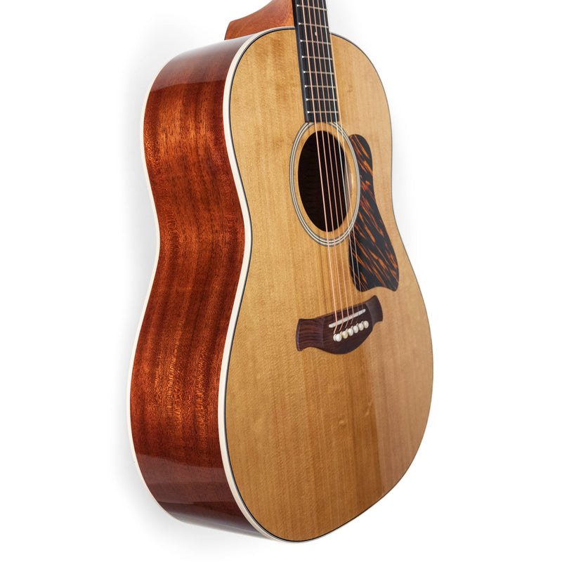 Taylor Gold Label 517e Natural
