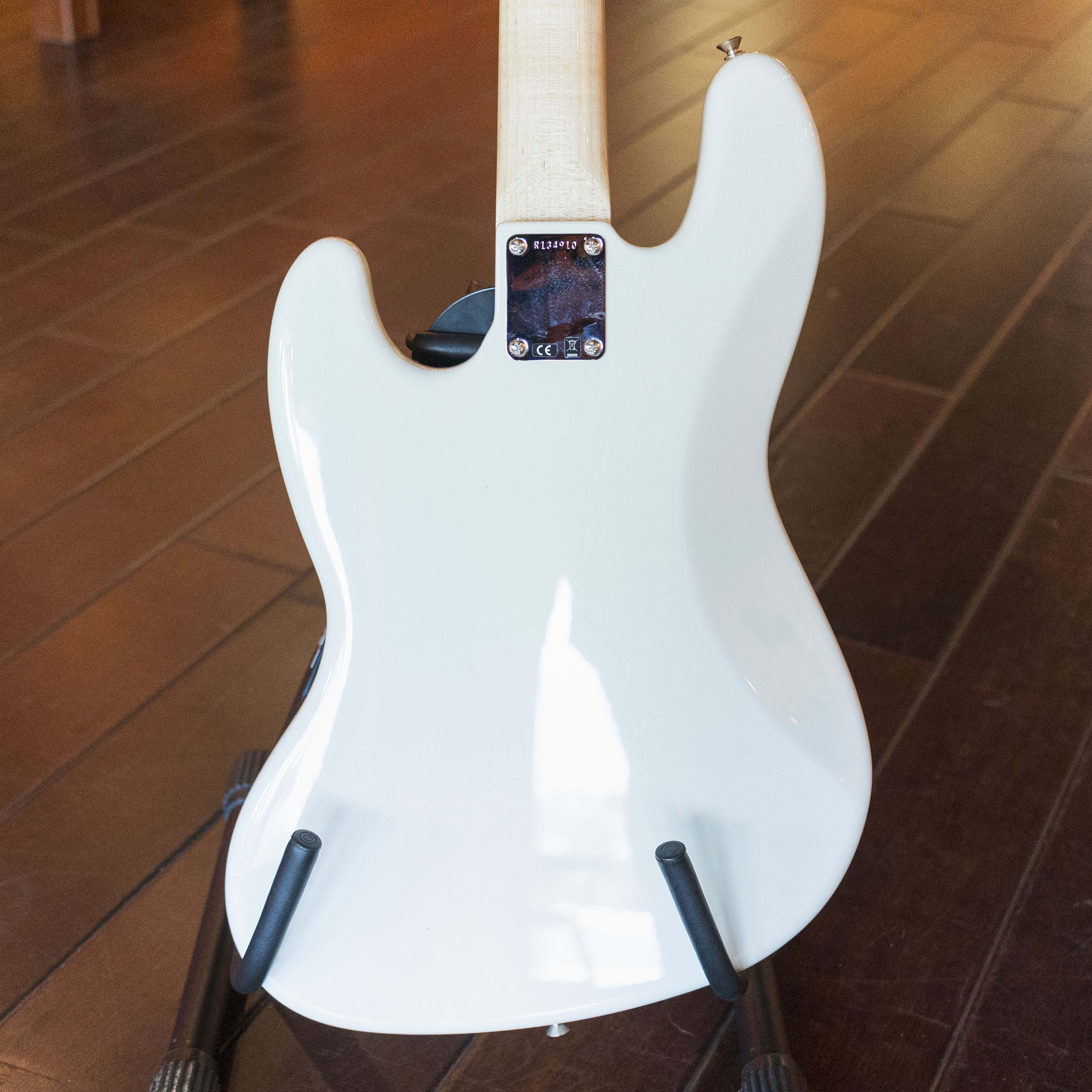 Fender Custom Shop 1962 Jazz Bass Aged Olympic White, matching