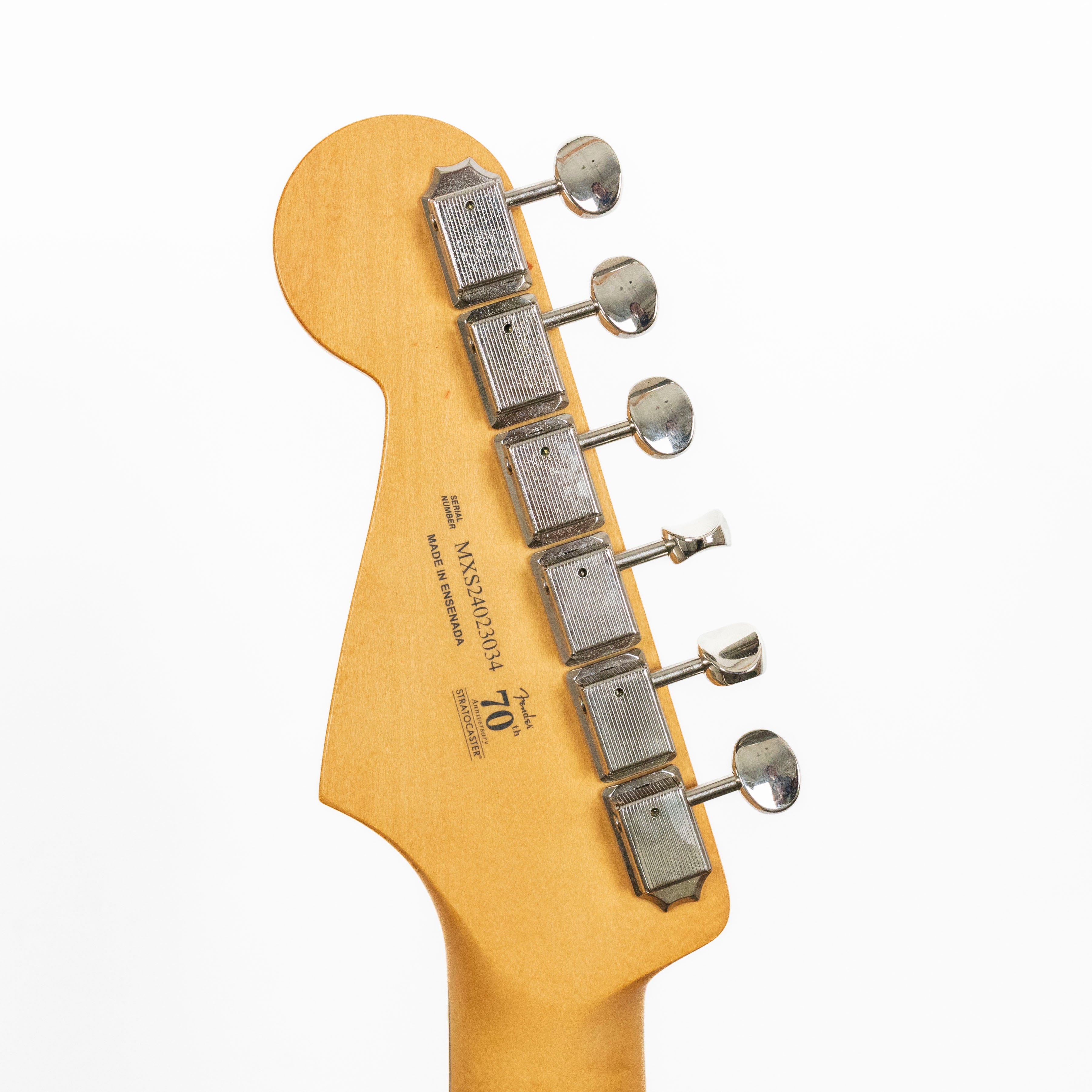 Fender Player II Stratocaster, 3-Color Sunburst