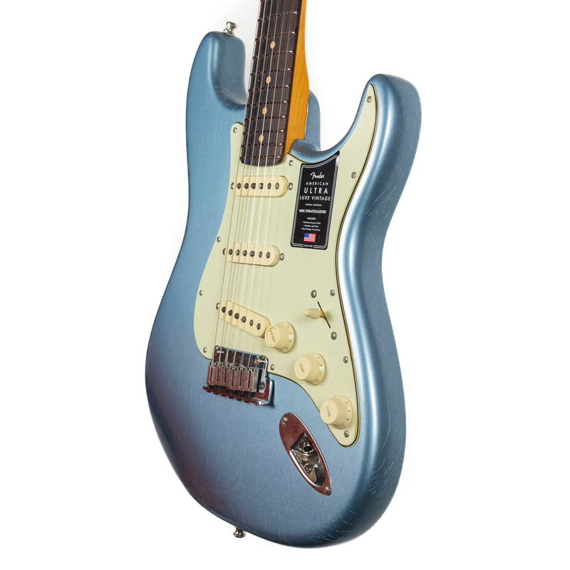 Fender American Ultra Luxe Vintage '60s Stratocaster, Ice Blue Metallic
