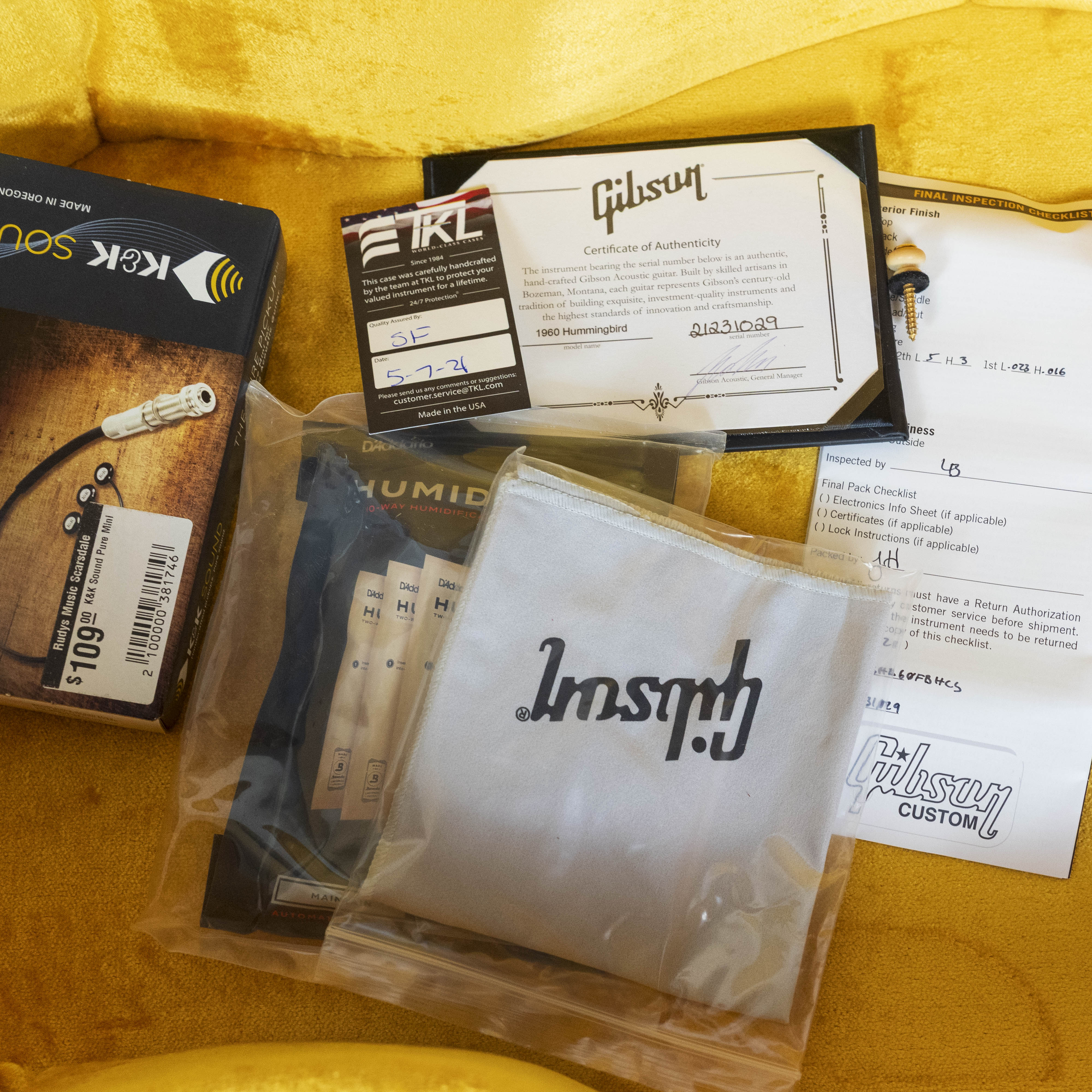 Gibson Custom 2021 1960 Hummingbird, Heritage Cherry Sunburst