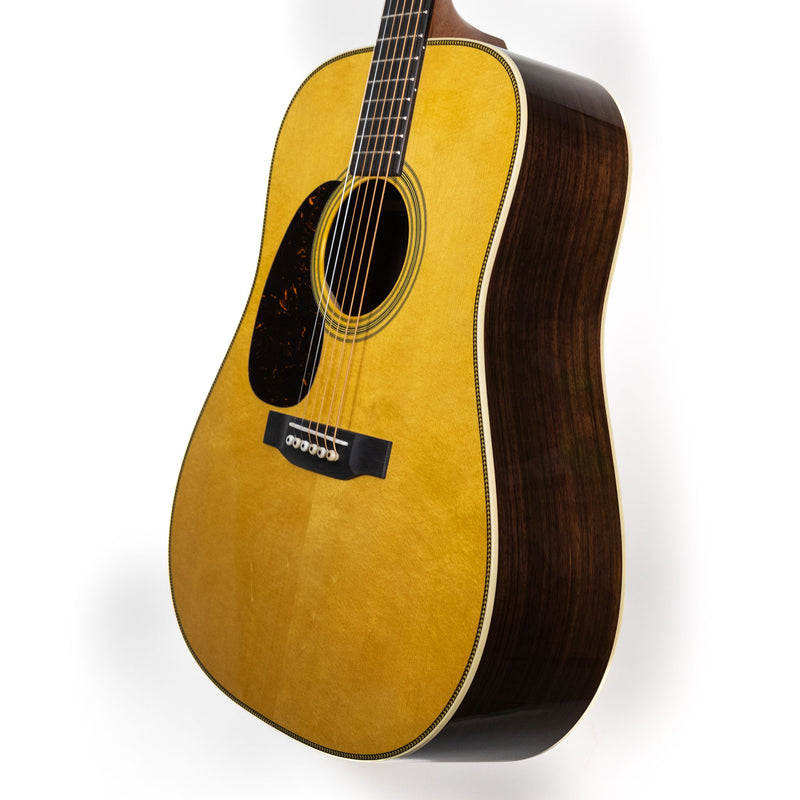 Martin HD-28 Lefty