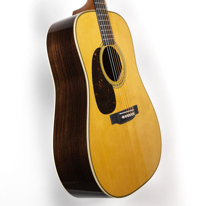 Martin HD-28 Lefty