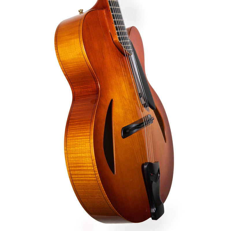 D'Aquisto 2002 Centura, Cherry Sunburst