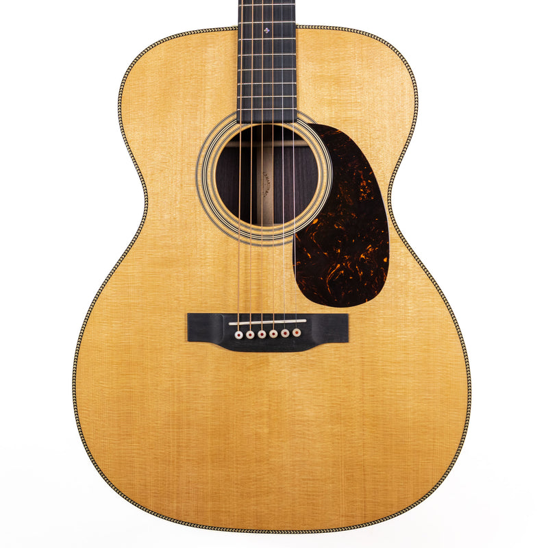 Martin 000-28