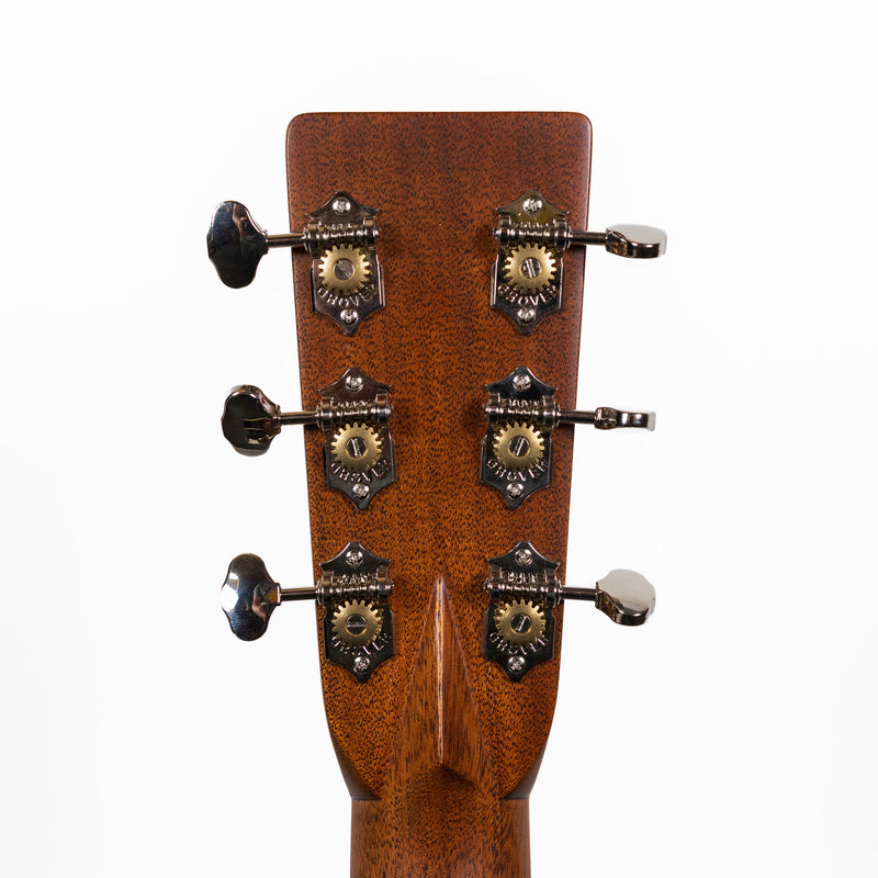 Martin 000-28