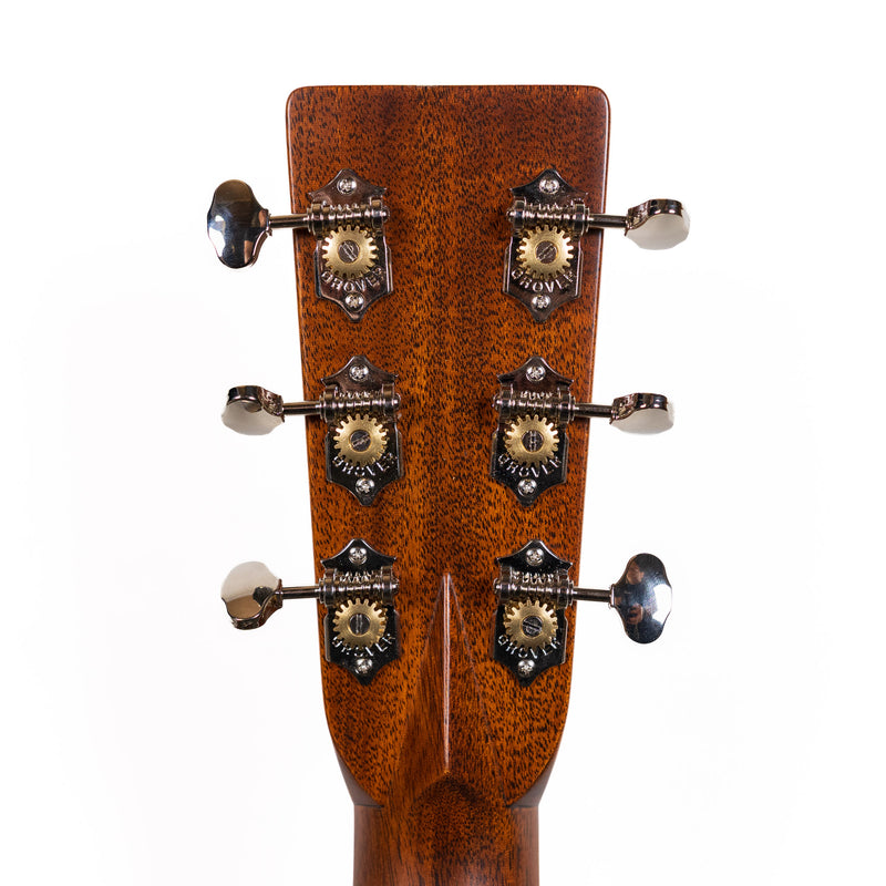 Martin OM-28