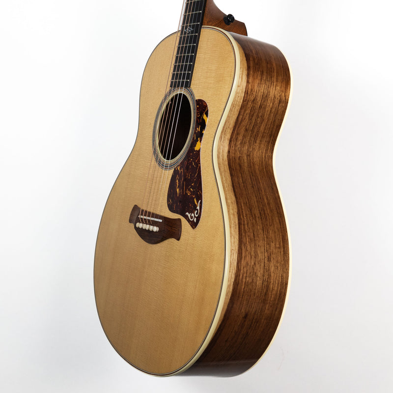 Taylor USED Gold Label 814e