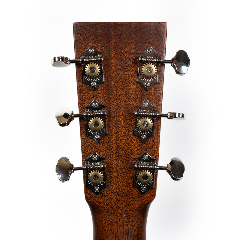 Martin Custom Shop OM-14F Cutaway, High Altitude Spruce / Cherry