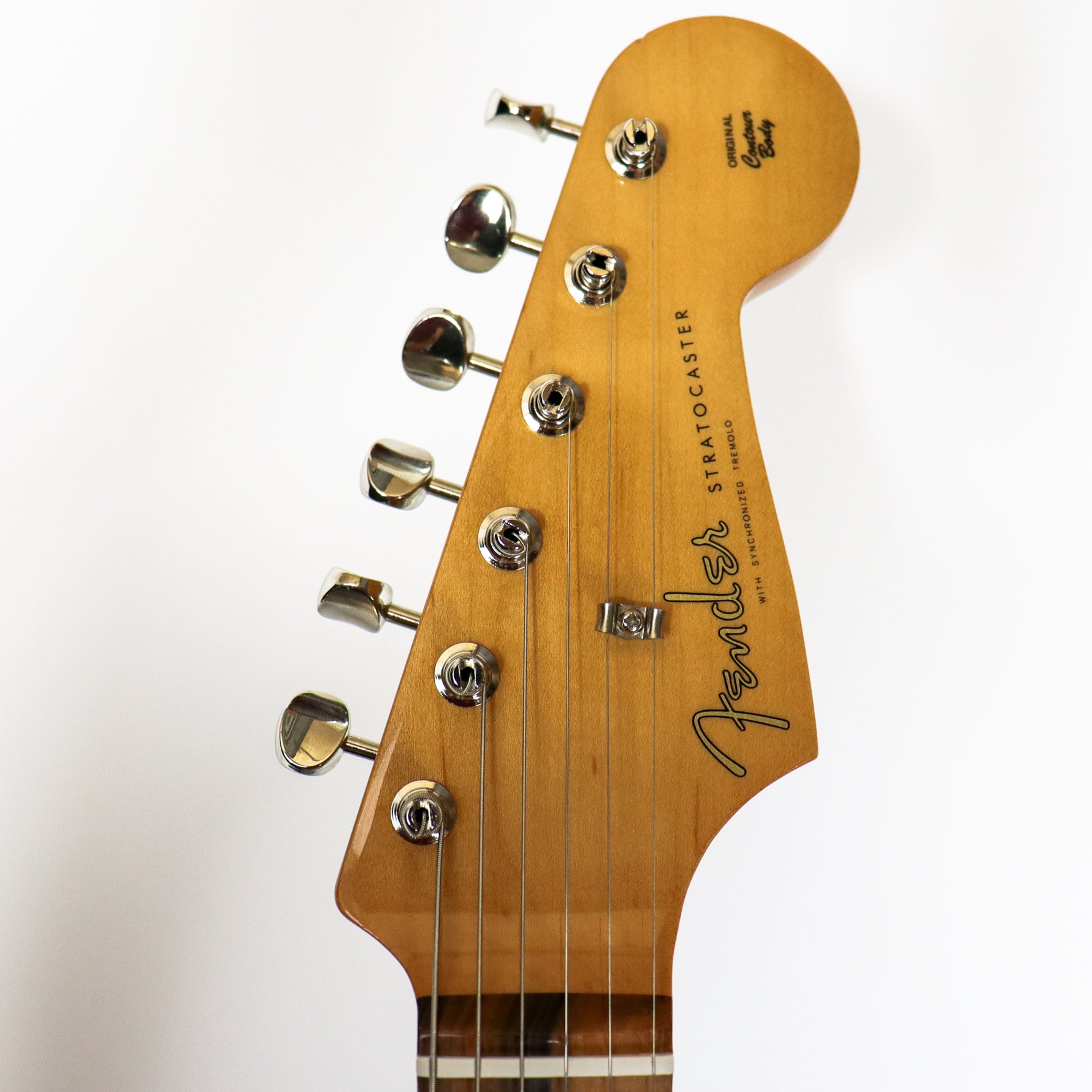 Fender Vintera 60's Stratocaster Three Tone Sunburst