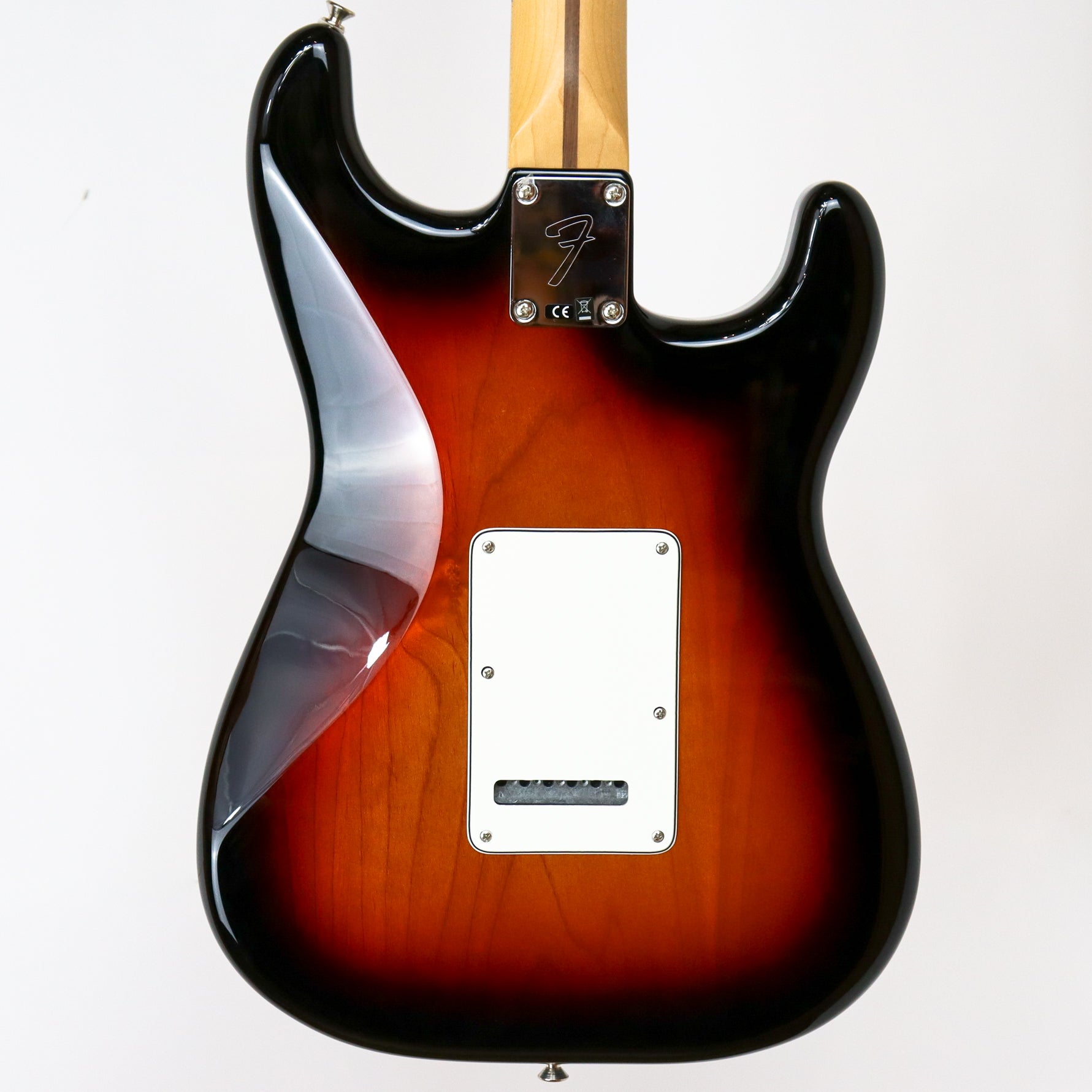 Fender Player Stratocaster Left-Handed Maple Neck 3 Tone Sunburst