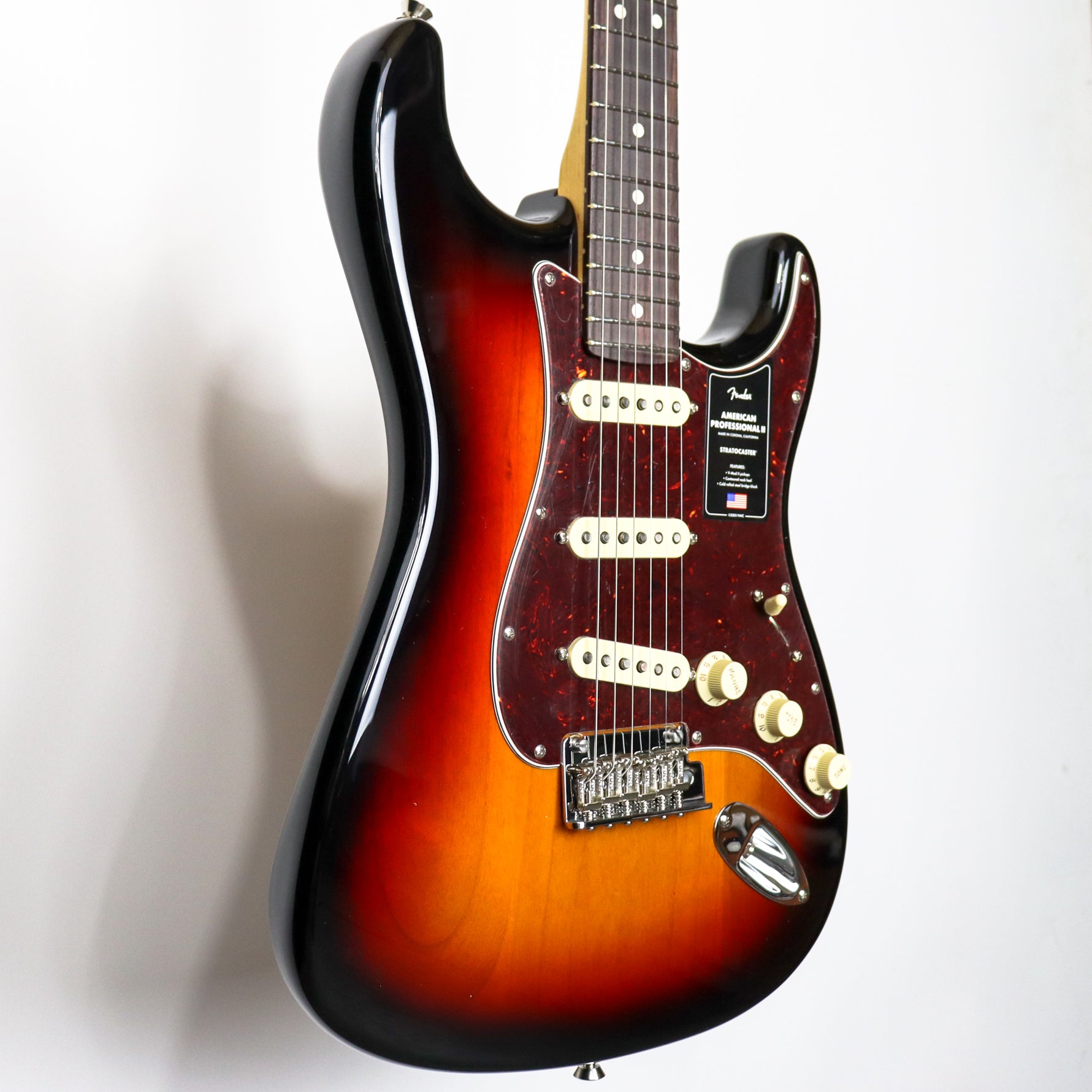 Fender American Professional II Stratocaster 3 Tone Sunburst