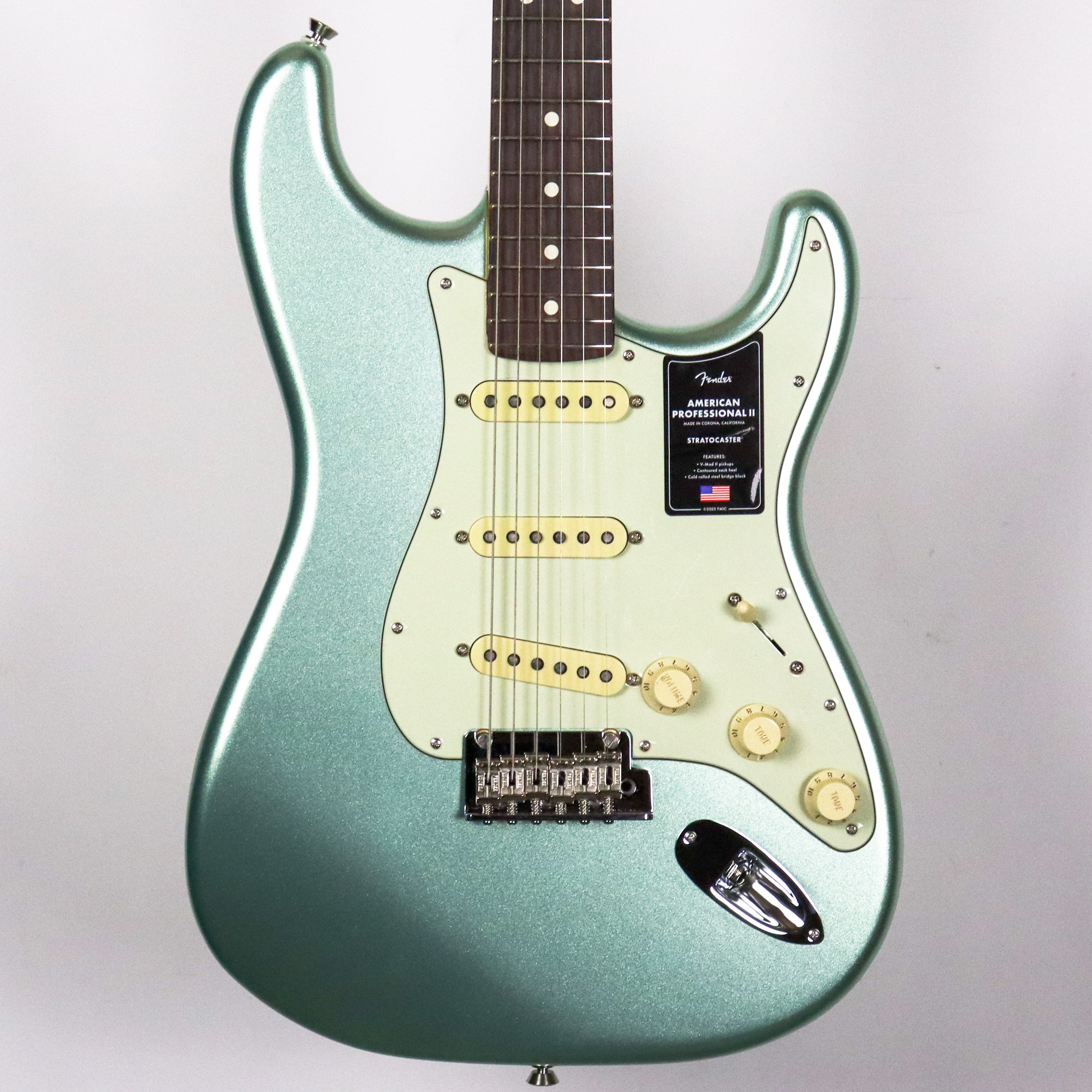 American Professional II Stratocaster, Rosewood Fingerboard, Mystic Surf Green