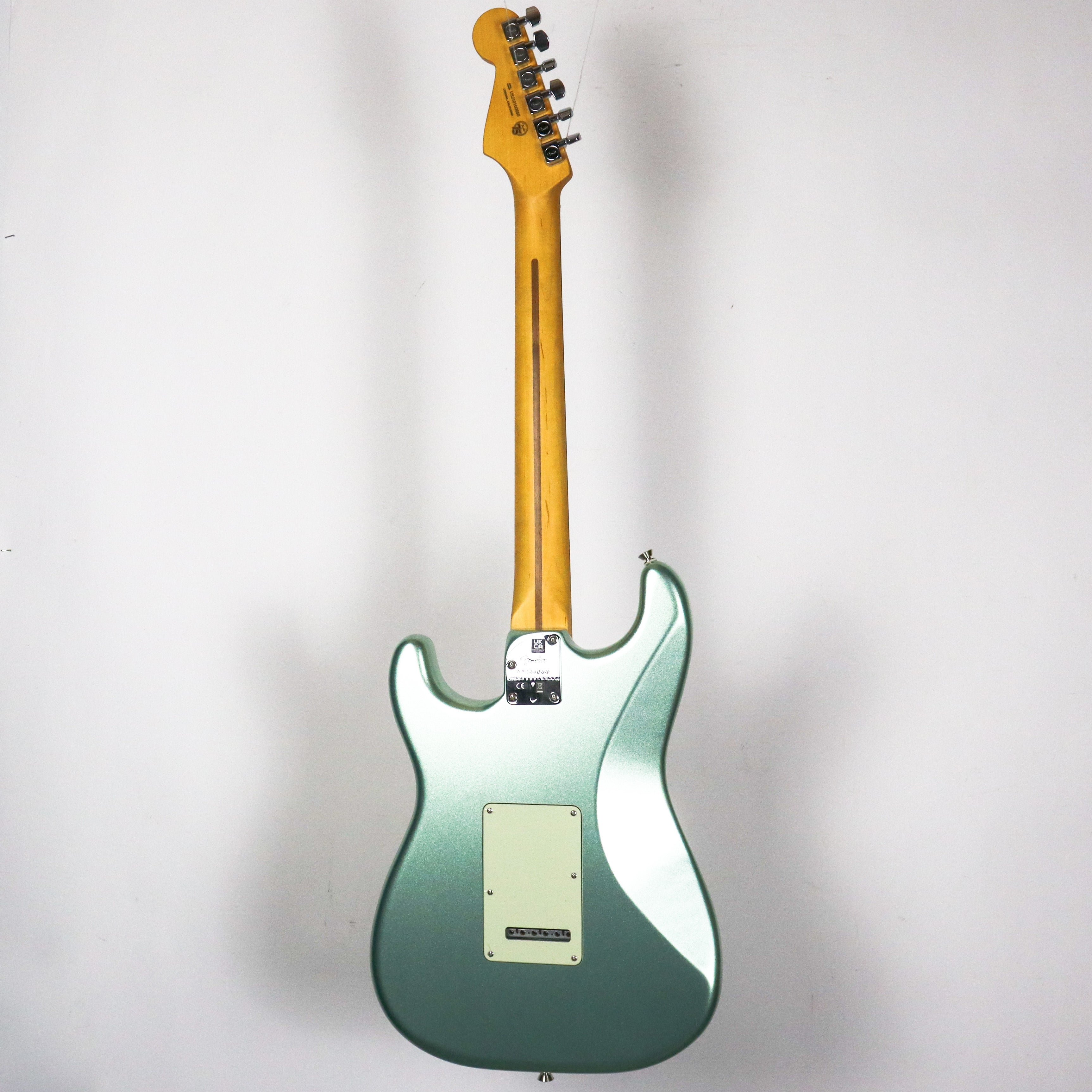 American Professional II Stratocaster, Rosewood Fingerboard, Mystic Surf Green