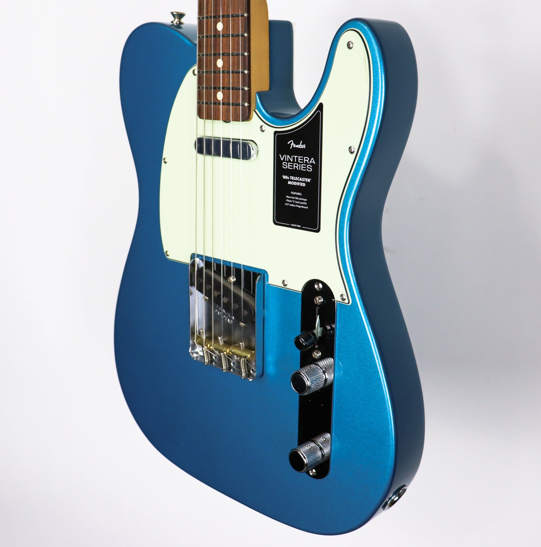 Fender Vintera 60's Modified Telecaster Lake Placid Blue