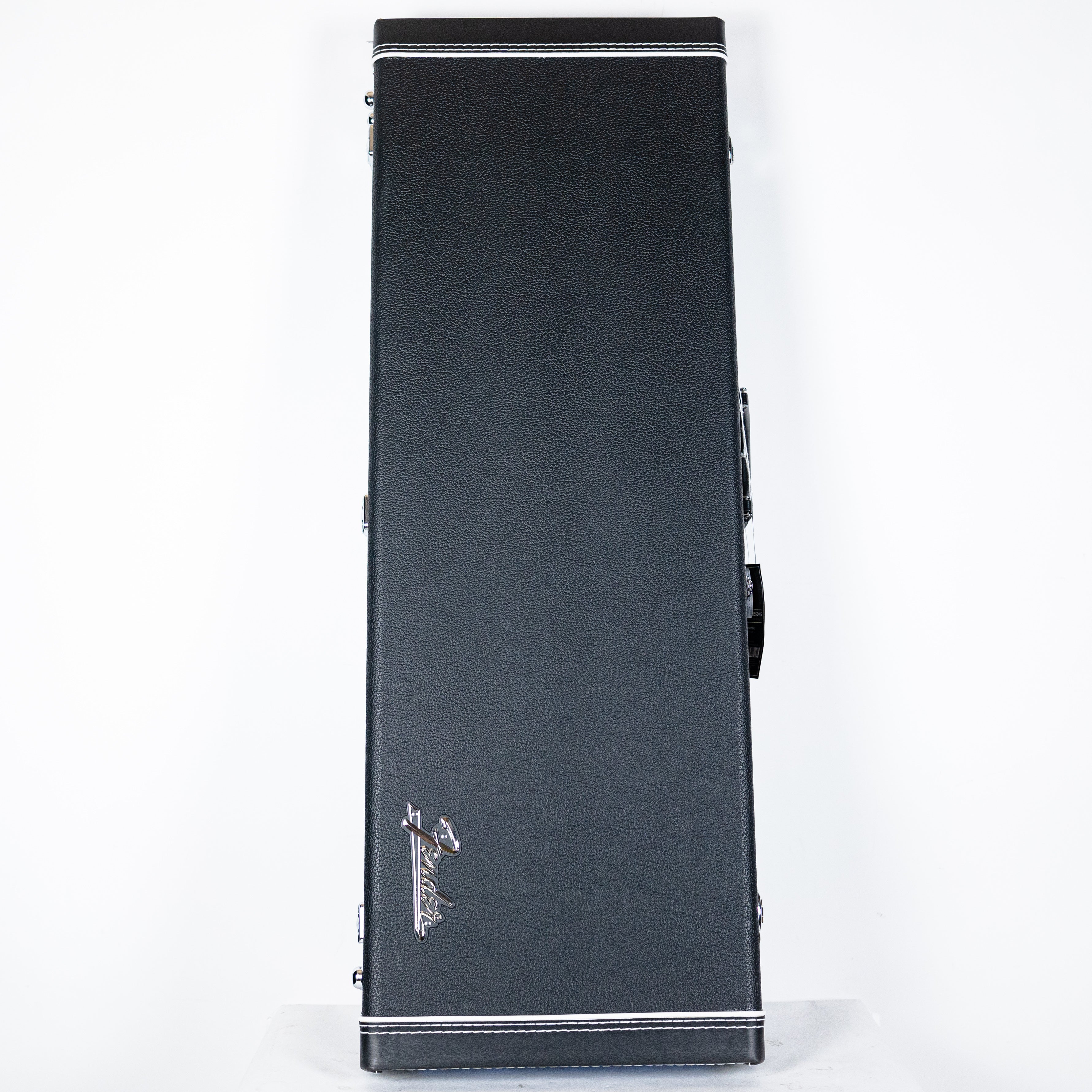 Fender Classic Series Case For Strat/Tele Black